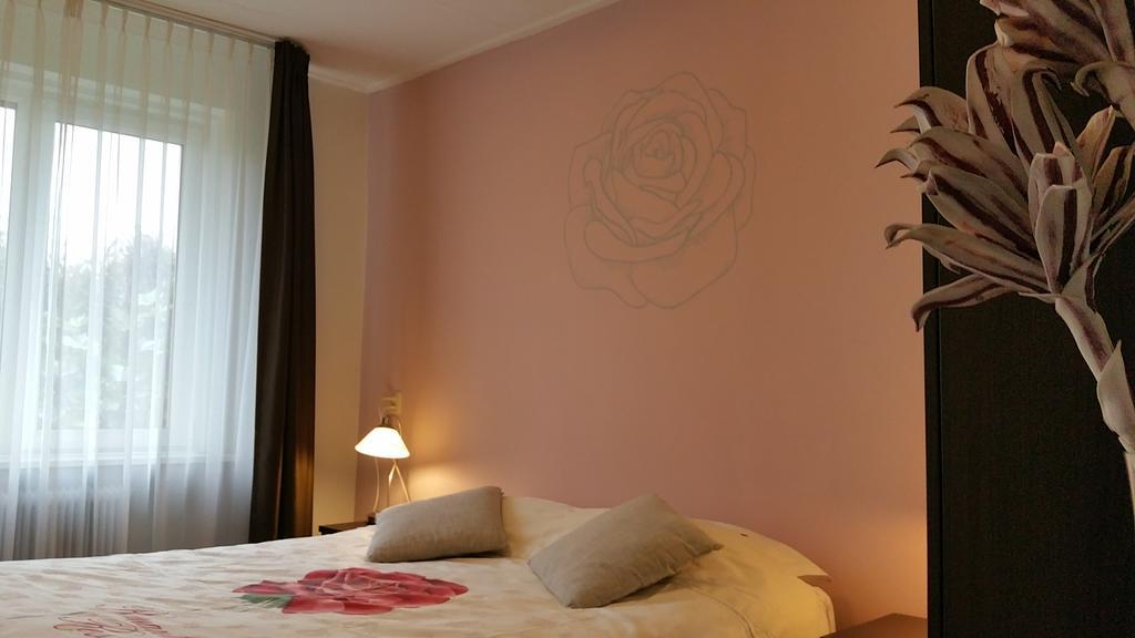 Hotel Boutique De Rozenhof 3*