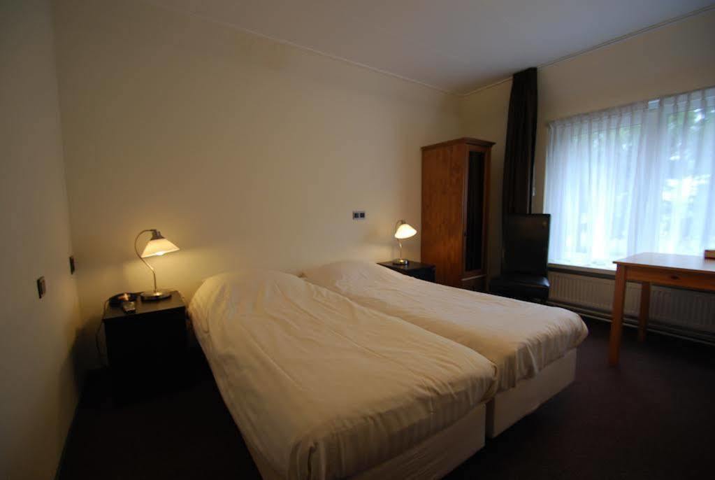 Boutique De Rozenhof Hotel 3*